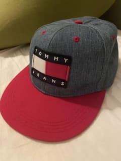 TOMMY JEANS キャップのサムネイル