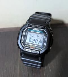 G-SHOCK　黒　DW-5600E　ジャンクのサムネイル