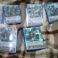 ヴァンガードデッキのサムネイル