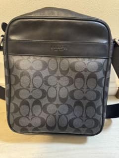 COACH モノグラム ショルダーバッグのサムネイル