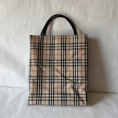 BURBERRY LONDON ノバチェック ハンドバッグ　品番107665 BURBERRY LONDON ノバチェック ハンドバッグ 品番107665 - メルカリ