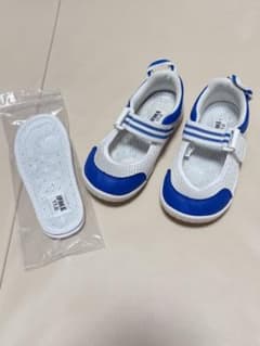 IFME 17.0cm キッズ 上履き (新品の中敷付き)のサムネイル