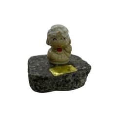 メルカリ出品石地蔵2　NO175 yy54 「石の上にも三年」お地蔵様 ミニ置物 陶器製 石の台座付き