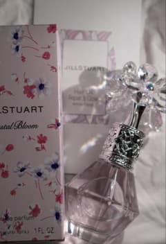 JILLSTUART ジル 香水 クリスタルブルーム オードパルファンのサムネイル