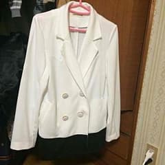 美品❤️JURIANOJURRIE  ジャケットのサムネイル