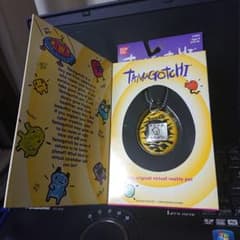 英語版たまごっち　未開封のサムネイル