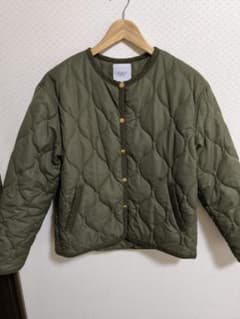 LE SOUK キルティングジャケット Mサイズ オリーブのサムネイル