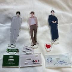 TXT  ヨンジュン  アクスタ TXT ヨンジュン アクスタセット - メルカリ