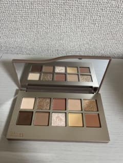 hince アイシャドウパレットのサムネイル