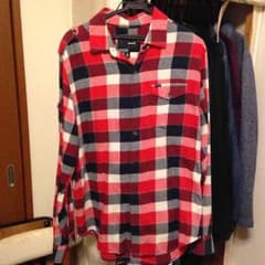 ☆Hurley 赤チェックシャツ☆のサムネイル