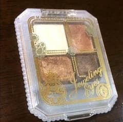 マジョリカマジョルカ アイシャドウのサムネイル