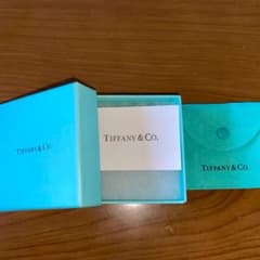 TIFFANY ティファニー 空箱のサムネイル