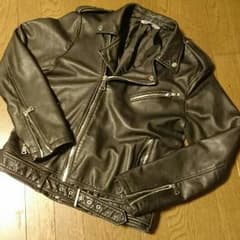 ZARA メンズ 本革 ライダースジャケットのサムネイル