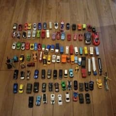 トミカ 大量セット まとめ売り ミニカー（108台）のサムネイル