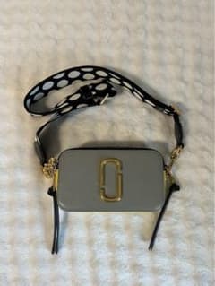 美品MARC JACOBS スナップショット ショルダーバッグ ドット柄のサムネイル