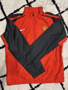 マンチェスターユナイテッド ウィンドブレーカー - メルカリ