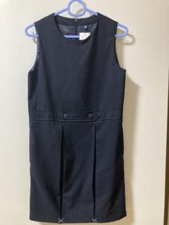UNIQLO ジャンパースカートのサムネイル