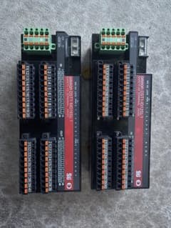 OMRON DST1-MD16SL-1 ID12SL-1 2個セットのサムネイル