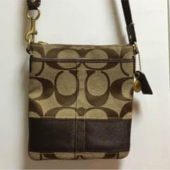 COACHショルダーバックのサムネイル