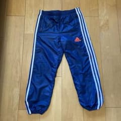 adidasスボンのサムネイル
