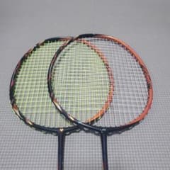 【名器・廃盤】YONEX ASTROX 99（初代）3U5 2本セットのサムネイル