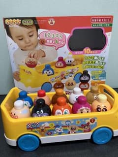 アンパンマン　かぞえてつみつみバスのサムネイル