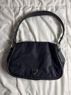 GUESS ハンドバッグ ブラックのサムネイル