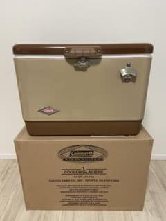 コールマン スチールベルト クーラーボックス バターナッツ 54QT ダイヤロゴのサムネイル