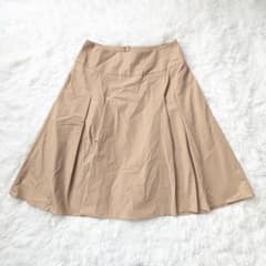 フォクシーニューヨーク/スカート/タックフレア/上品/【S】/ベージュ