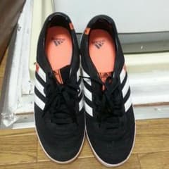 スニーカー adidas 買った時に 19800円でしたのサムネイル