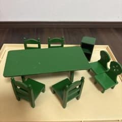 シルバニアファミリー 緑の家具セット ダイニングのサムネイル