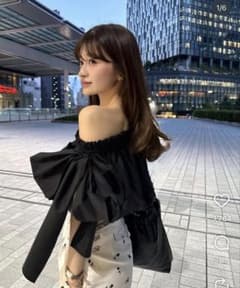 【公式サイト購入】Bibiy NUNA RIBBON TOPのサムネイル