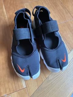 NIKE エアリフト23センチのサムネイル