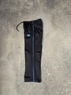 M 新品未使用　needles トラックパンツ　ナロー　ブラック　ターコイズ 美品/別注】Needles トラックパンツ ブラック×ターコイズブルー xs