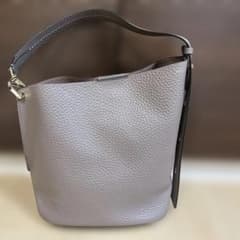 ノーリーズ アシメワンハンドルバッグmade in Italy.グレーベージュ 