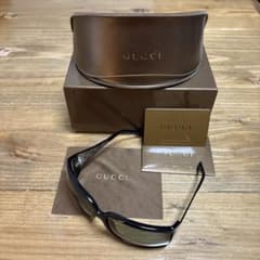 GUCCI サングラス ブラックのサムネイル
