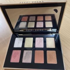 BOBBI BROWN ♡リュクスプレシャスメタルズアイシャドウパレットのサムネイル