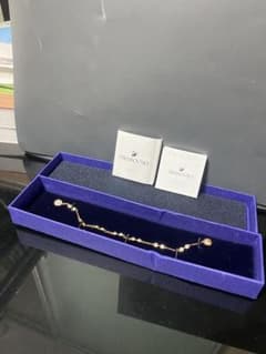 完全新品未使用★Swarovski クリスタルブレスレットのサムネイル
