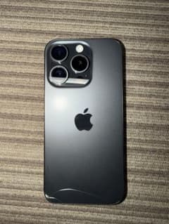 Apple iPhone 15Pro 128GB ブラックチタニウムのサムネイル