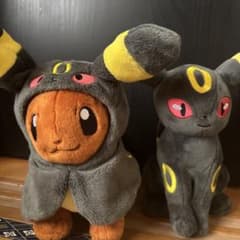 ブラッキー　イーブイ　ポンチョ　ポンチョ　ぬいぐるみ　2点セット ポケモン イーブイ ブラッキー ポンチョ ぬいぐるみ - メルカリ