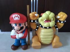 マリオとクッパフィギュアのサムネイル