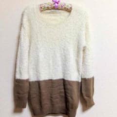 本日限定価格ジーナシス姉妹ブランド turno jeanaのふわふわロングニットのサムネイル