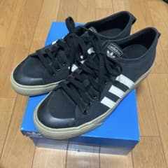 adidas nizzaのサムネイル