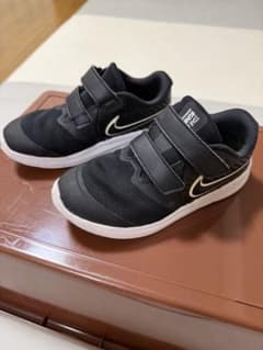 NIKE STAR RUNNER 4 スニーカー ブラック　16cmのサムネイル