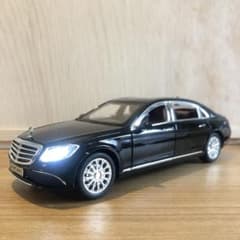 1/24 メルセデスベンツ Eクラス ミニカー E-Class　セダン