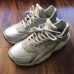 ハラチ NIKE 23.5 Grey グレー 2015のサムネイル