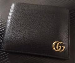 GUCCI グッチ　折り財布のサムネイル