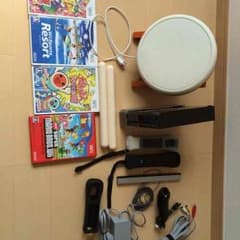 ぽんだぽぽんだ様専用Nintendo Wii 黒 ソフトセット送料無料❗️のサムネイル