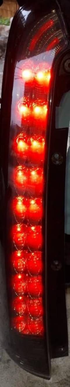 C25セレナのサムネイル