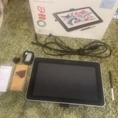 本体美品 wacom one 13.3インチ 液タブ KSO-B603 - メルカリ